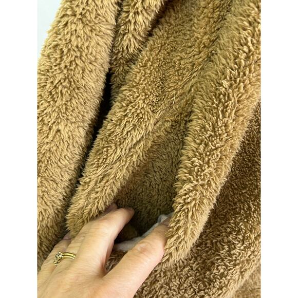 Le Moda Womens Large Oatmeal Teddy Style Sherpa Zip Front Jacket - Picture 3 of 6